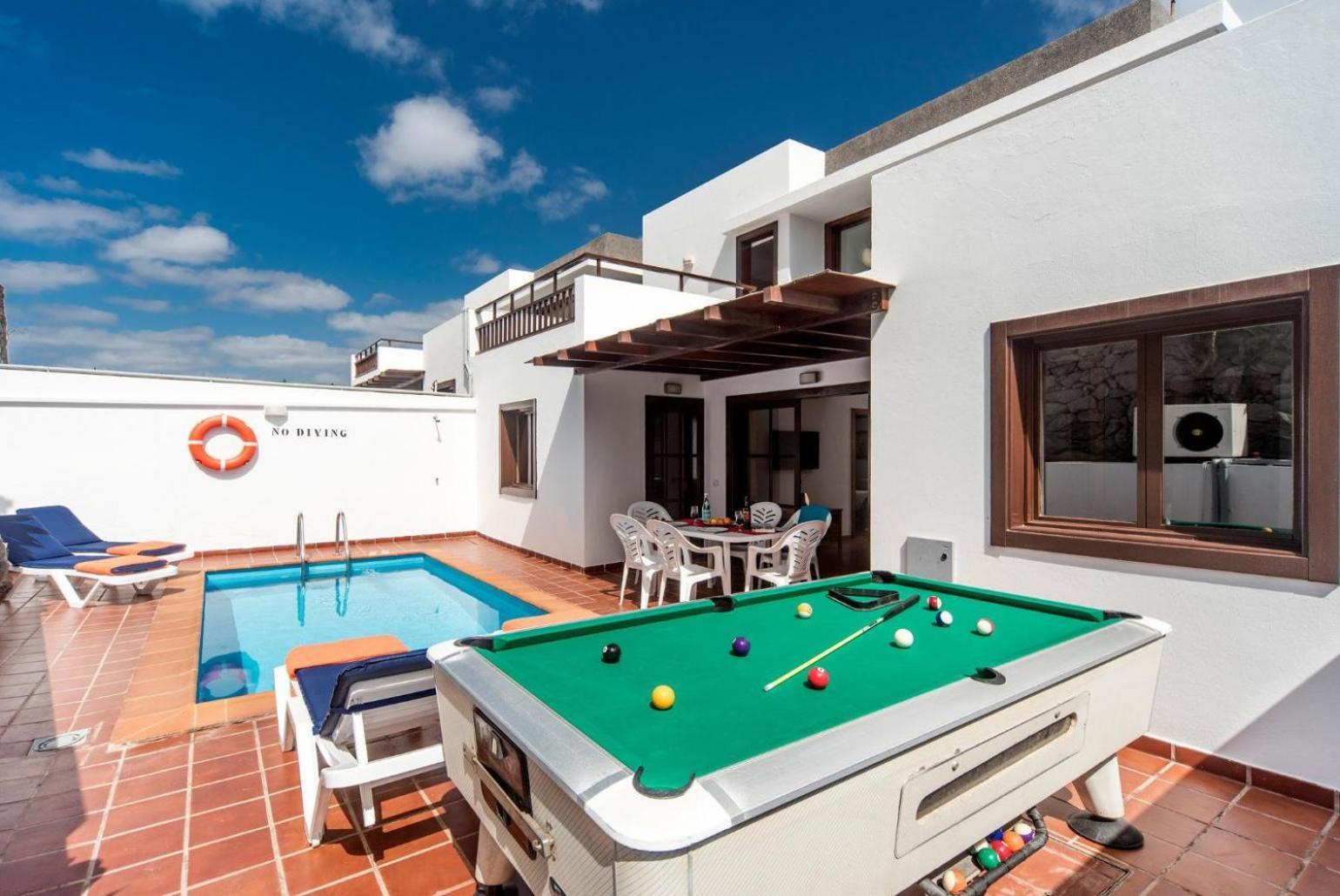 Villa Julianne 3 Puerto del Carmen  Exteriör bild